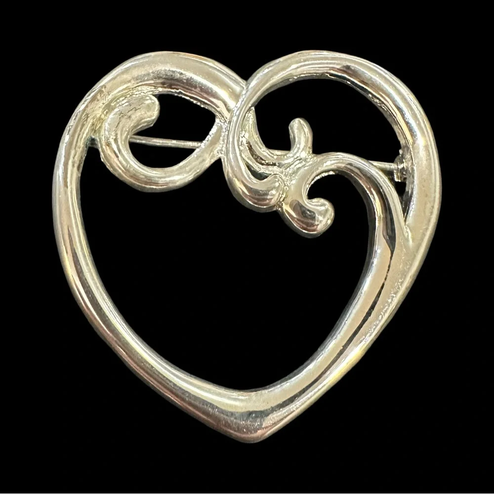 Danecraft Heart Brooch Silver Tone Signed - Picture 1 of 2